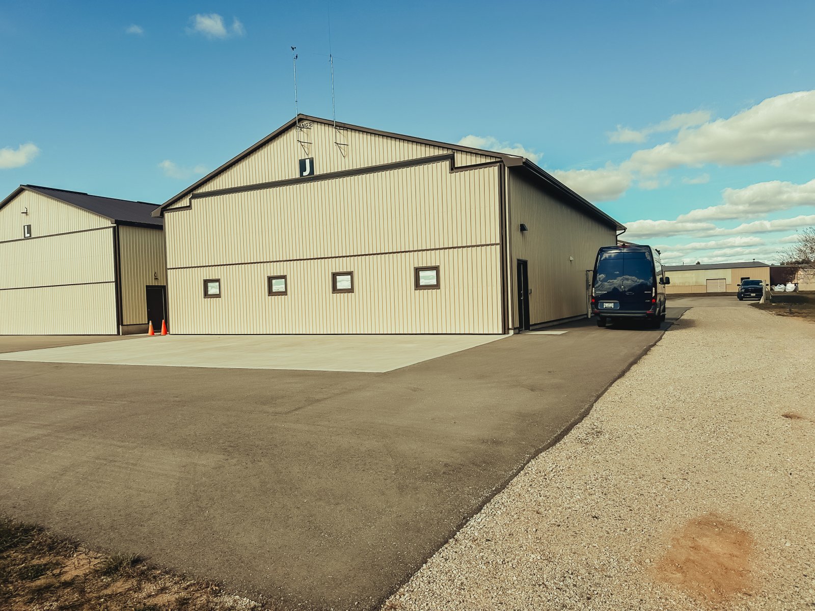 Steel-frame commercial building by Lang's General Contracting